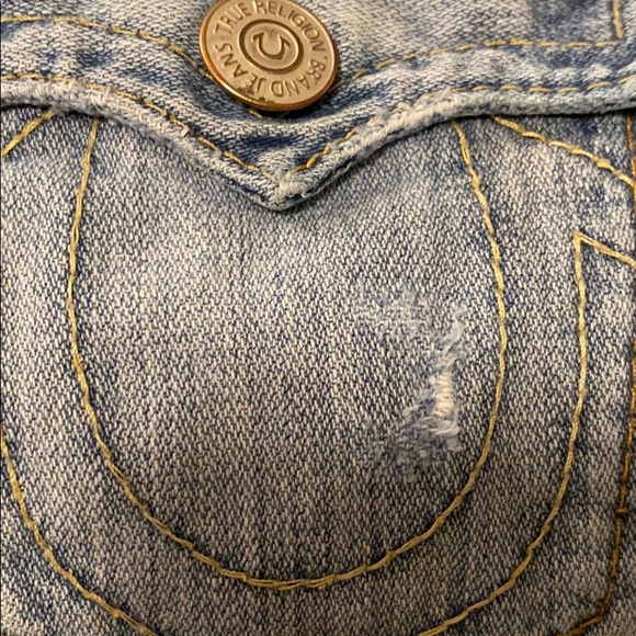 Boys distressed True Religion jeans size 14 - Picture 3 of 3